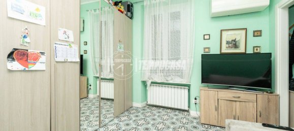 Studio in Milan, Italy No. 361597 15