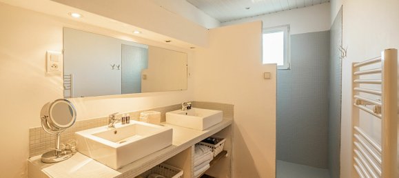 5 bedrooms House in Narbonne, France No. 361191 9