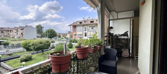 2 bedrooms Apartment in Turin, Italy No. 267838 4