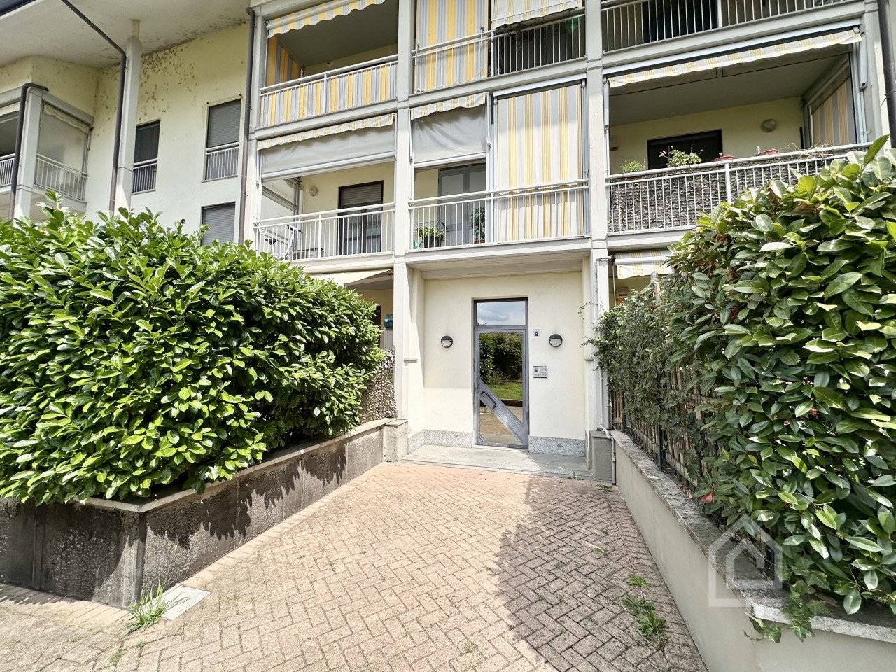 2 bedrooms Apartment in Turin, Italy No. 267838