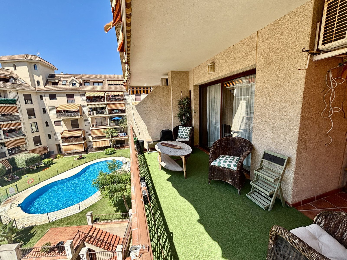 2 Schlafzimmer Wohnung in Estepona, Spain, Nr. 203226