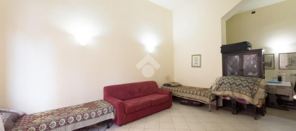 Квартира с 2 комнатами в Лиссоне, Италия № 7631 4