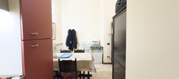 Квартира с 2 комнатами в Лиссоне, Италия № 7631 8