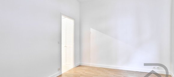 Apartamento de 2 dormitorios en Paris, France No. 184127 7