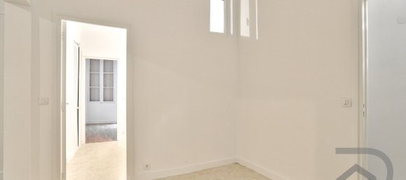 Apartamento de 2 dormitorios en Paris, France No. 184127 10