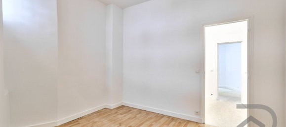 Apartamento de 2 dormitorios en Paris, France No. 184127 6