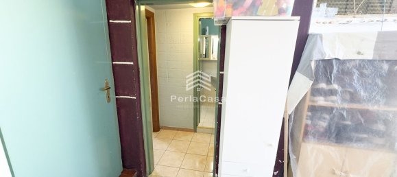 3-salle Appartement à Vigevano, Italy No. 238641 17