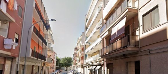 55m² Office in Barletta, Italy No. 344635 2