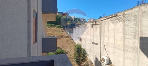 Квартира с 3 спальнями в Фавара, Италия № 288498 9