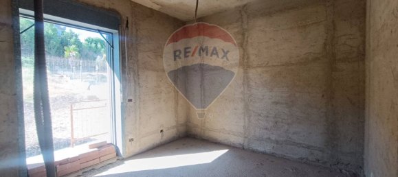 Квартира с 3 спальнями в Фавара, Италия № 288498 8