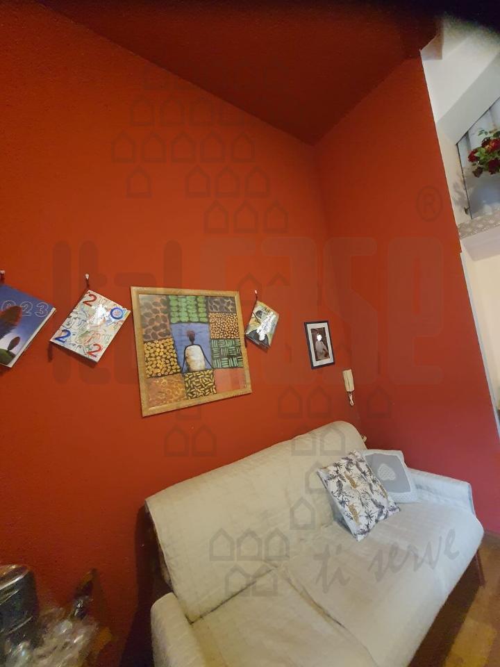 Apartamento de 2 divisões em Messina, Italy N.º 131150