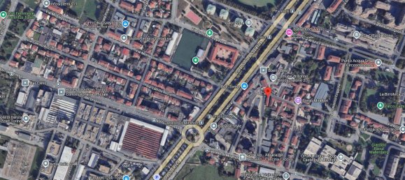 1 chambre Garage à Turin, Italy No. 9104 5