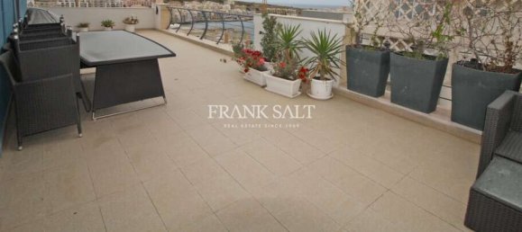 2 bedrooms Penthouse in Marsaskala, Malta No. 6340 10