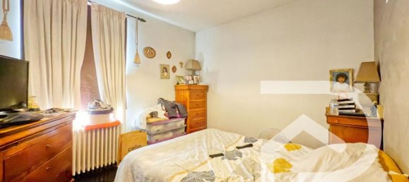 3 bedrooms House in Persan, France No. 332357 5