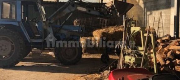 Склад 1227м² в Варесе, Италия № 378935 2