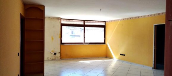 3 Schlafzimmer Wohnung in San Felice a Cancello, Italy, Nr. 316605 6