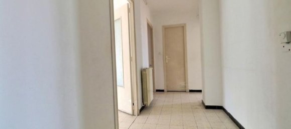 Apartamento de 2 dormitorios en Perpignan, France No. 315317 12