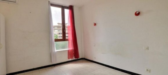 Apartamento de 2 dormitorios en Perpignan, France No. 315317 10