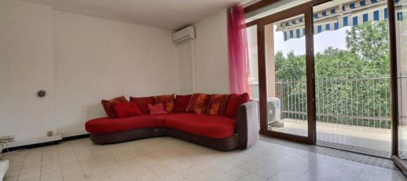 Apartamento de 2 dormitorios en Perpignan, France No. 315317 4
