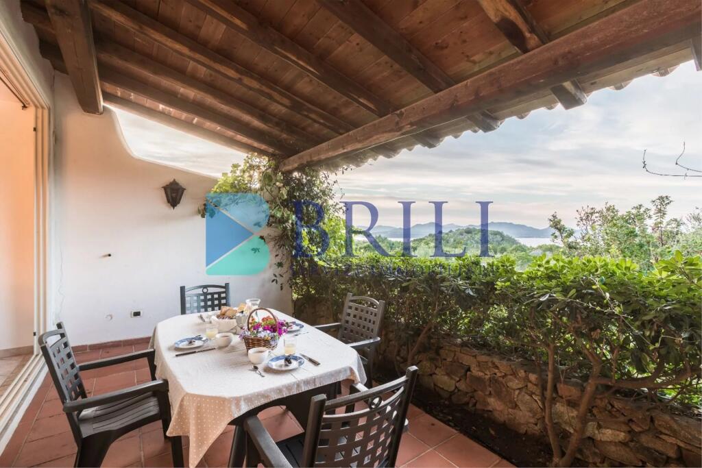 Apartamento de 1 dormitorio en Olbia, Italy No. 326998