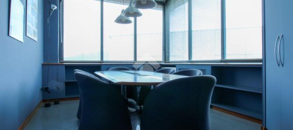 Oficina de 3 habitaciónes en Curno, Italy No. 237882 14