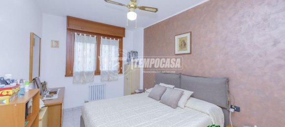 4 rooms Apartment in Milan, Italy No. 240725 8