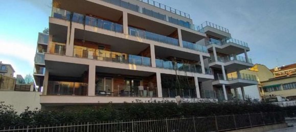 Apartamento de 2 divisões em Milan, Italy N.º 241061 24