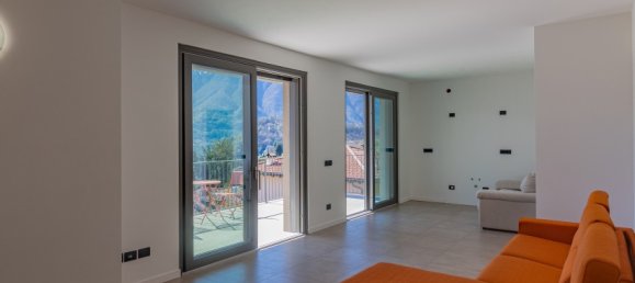 3 chambres Appartement à Tremezzina, Italy No. 56001 21