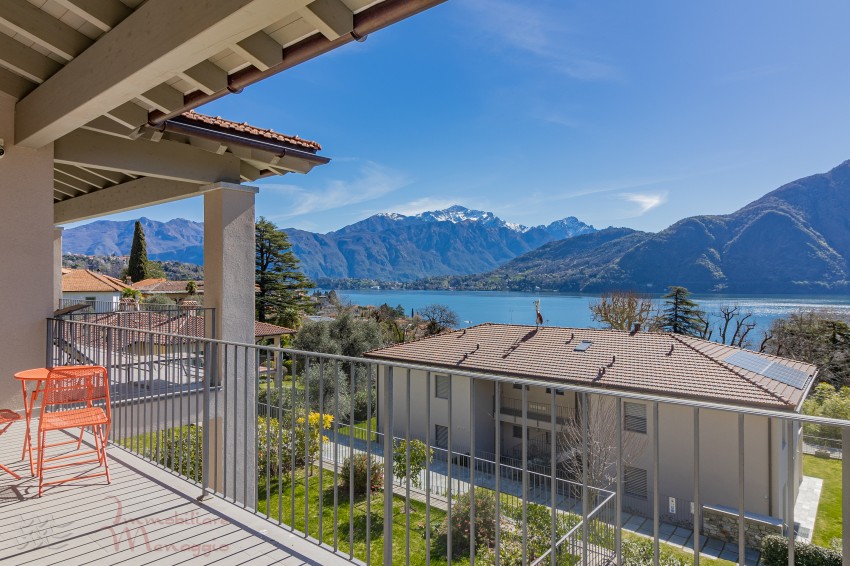 3 chambres Appartement à Tremezzina, Italy No. 56001