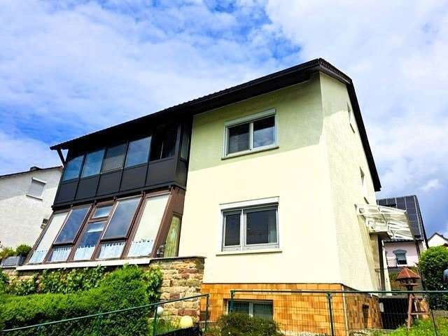 Apartamento de 2 dormitorios en Goppingen, Germany No. 240562