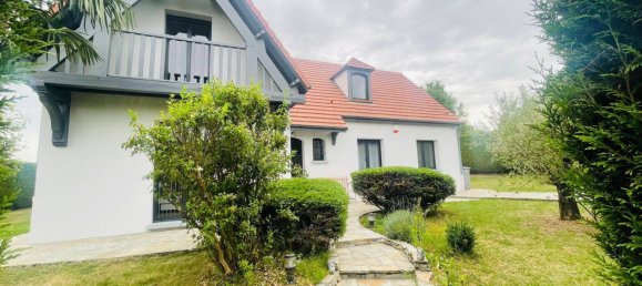 Casa de 3 dormitorios en Saint-Mard, France No. 329896 3