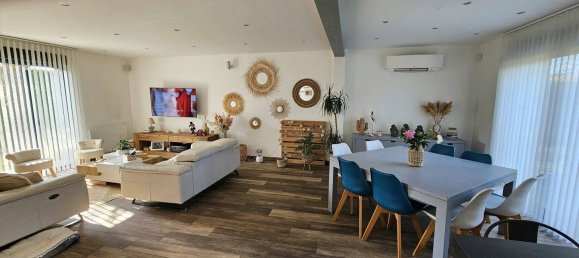 Casa de 3 dormitorios en Saint-Mard, France No. 329896 8