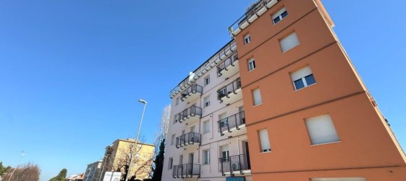 5-Zimmer Wohnung in Macerata, Italy, Nr. 218184 14