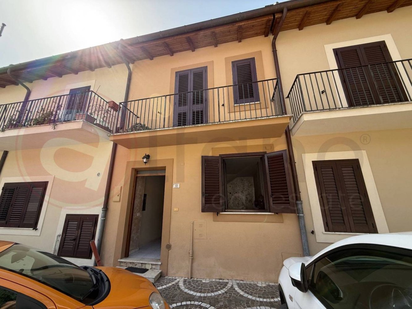 5 rooms Building in Colfelice, Italy No. 348383
