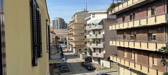 Apartamento de 3 habitaciónes en Pescara, Italy No. 43163 14