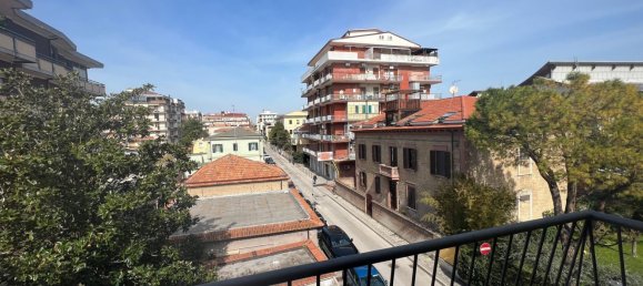 Apartamento de 3 habitaciónes en Pescara, Italy No. 43163 5