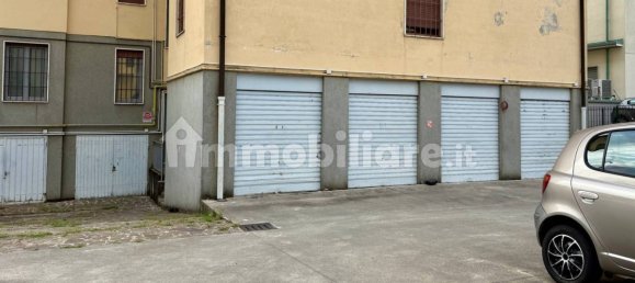 Garagem em Mozzo, Italy 13 m² N.º 302667 4