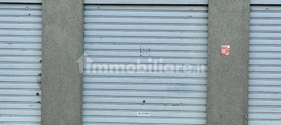 Garagem em Mozzo, Italy 13 m² N.º 302667 2