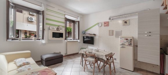 Квартира с 2 спальнями в Медзаго, Италия № 334543 11