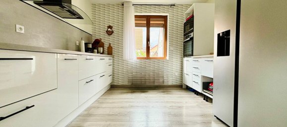 2 bedrooms House in Ingersheim, France No. 210866 5