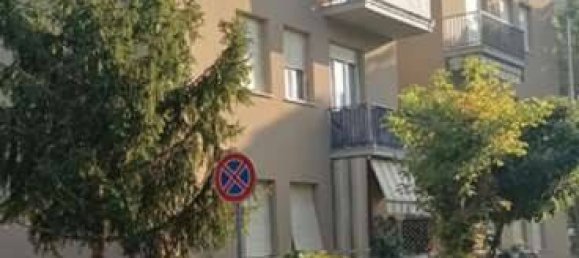 2 bedrooms Apartment in Parma, Italy No. 293395 4