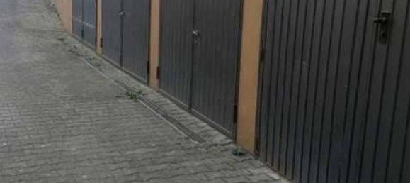 2 bedrooms Apartment in Parma, Italy No. 293395 3