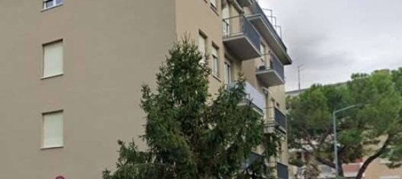 2 bedrooms Apartment in Parma, Italy No. 293395 6