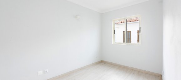 3 Schlafzimmer Stadthaus in Luz, Portugal, Nr. 95282 12