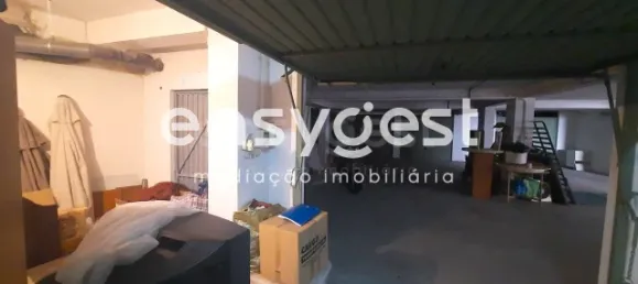 32m² Garage in Setubal, Portugal No. 77381 10