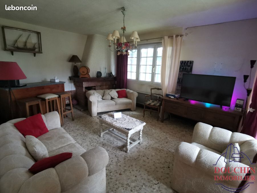 4 bedrooms House in Drucat, France No. 90942