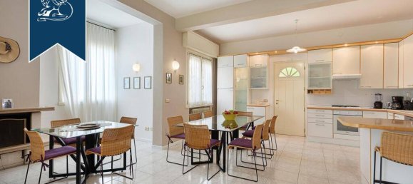 Villa T8 em Toscolano Maderno, Italy N.º 326943 10