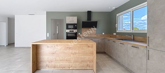 3 Schlafzimmer Haus in Montauban, France, Nr. 298613 4