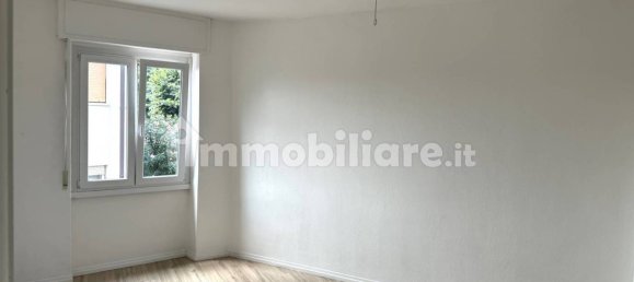 2 chambres Appartement à San Fermo della Battaglia, Italy No. 268234 5