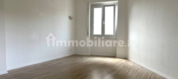2 chambres Appartement à San Fermo della Battaglia, Italy No. 268234 7